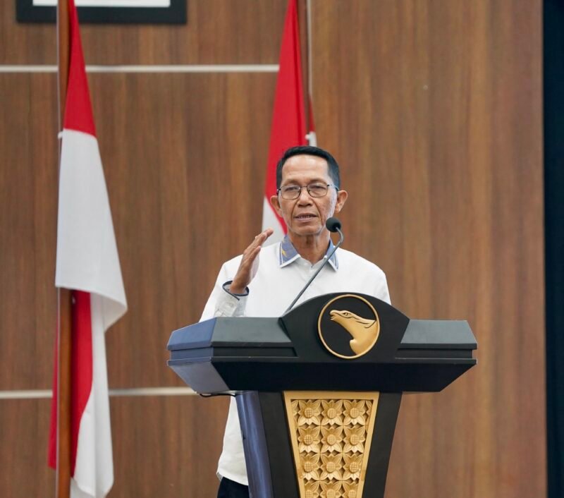 Kepala BP Batam, Amsakar Achmad, mengapresiasi aksi para pelaku usaha untuk mendukung kemajuan Batam.