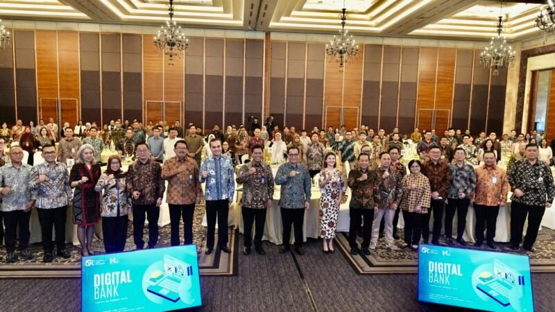 Otoritas Jasa Keuangan (OJK) meresmikan pembentukan Departemen Pengaturan dan Pengembangan UMKM dan Keuangan Syariah serta Direktorat Pengawasan Perbankan Digital. Foto:OJKKepri